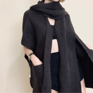 Brand new oversized sweater cardigan ZARA